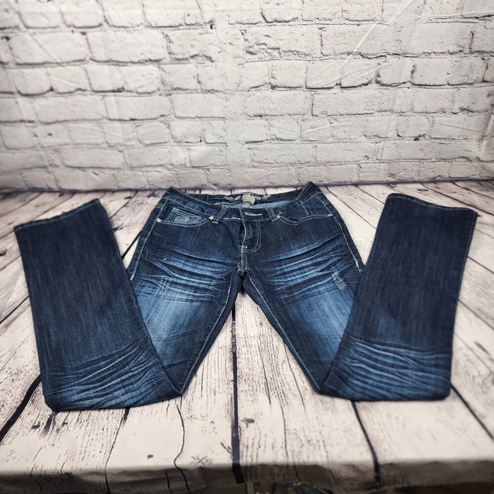NV Distressed Jeans